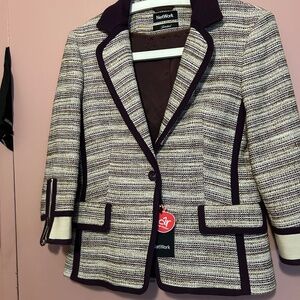 Fabulous Purple & White Spring/Summer NetWork Blazer (Sz. 36)